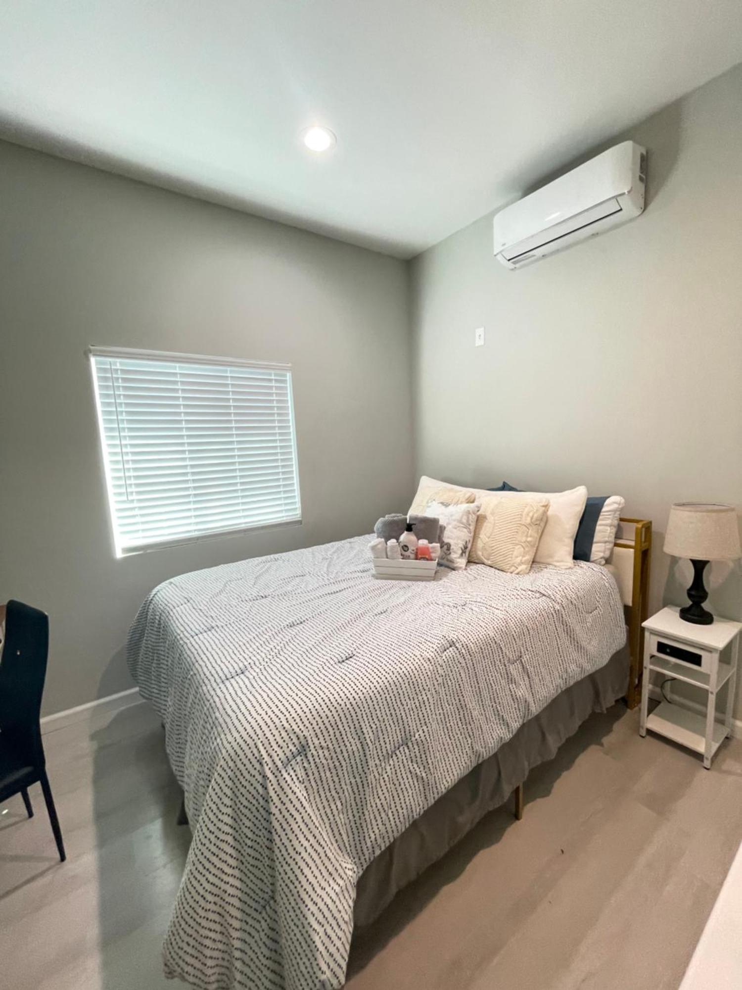 Van Nuys Luxury, Near To Universal Studios, And Hollywood Los Angeles Esterno foto